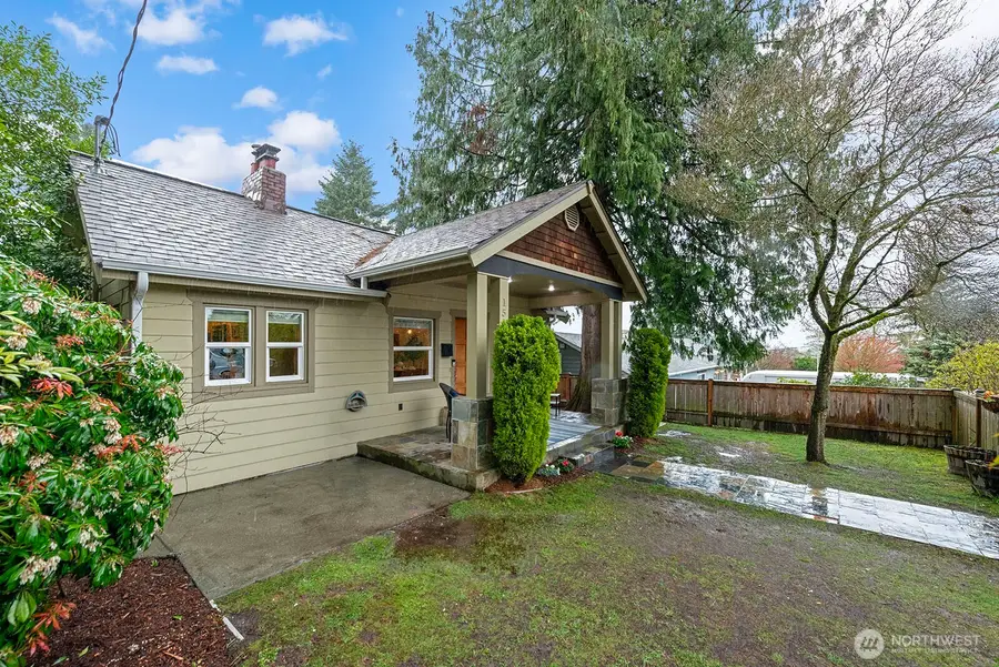 1516 NE 96th Street, Seattle, WA 98115 - #2