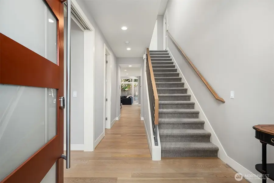 7322 124th Avenue Ne, Kirkland, WA 98033 - #3