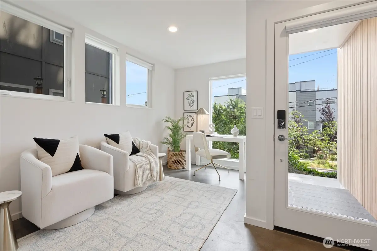 115 27th Avenue E #D, Seattle, WA 98112 - #1