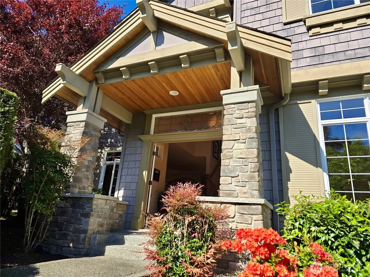4569 162nd Lane Se, Bellevue, WA 98006 - #1