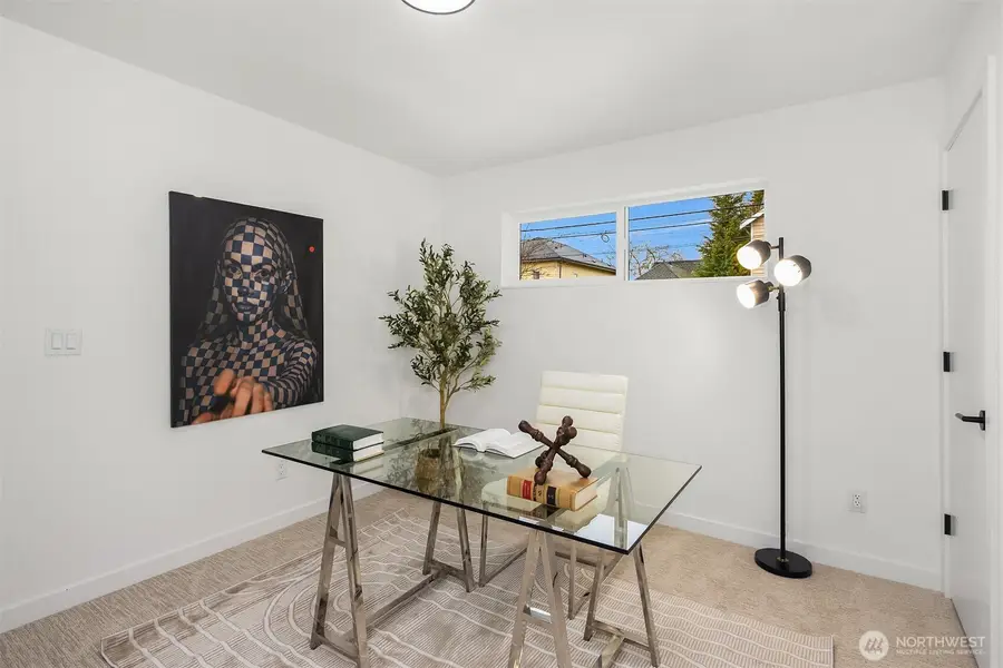 2340 N 64th Street #B, Seattle, WA 98103 - #2