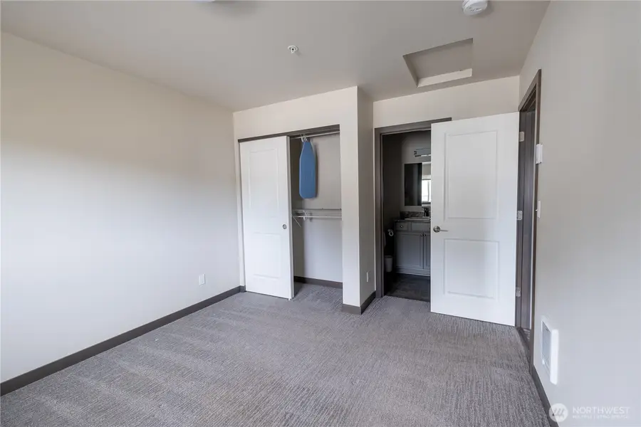 1651 SW Mulberry #E303, Oak Harbor, WA 98277 - #3