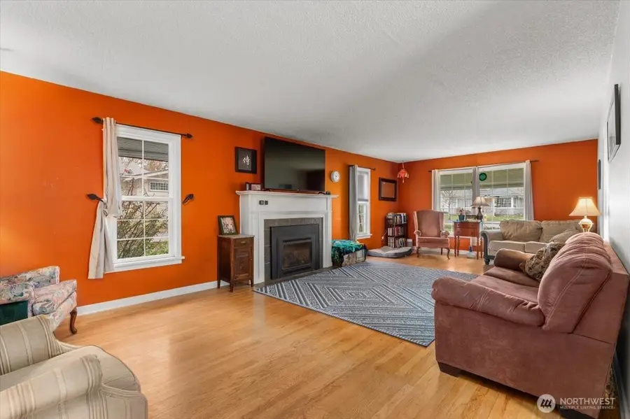 225 S Division Street, Cashmere, WA 98815 - #3