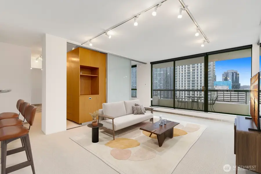 2201 3rd Avenue #2106, Seattle, WA 98121 - #2