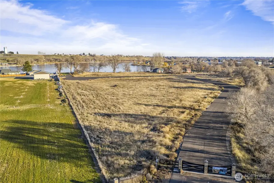 6 Valley Road Ne #Lot 6, Moses Lake, WA 98837 - #3