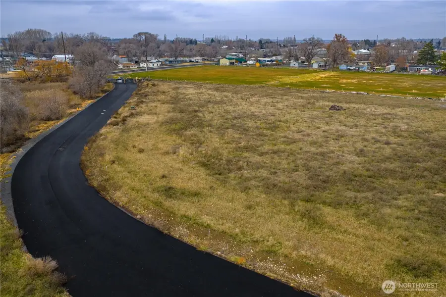 7 Valley Road Ne #Lot 7, Moses Lake, WA 98837 - #3