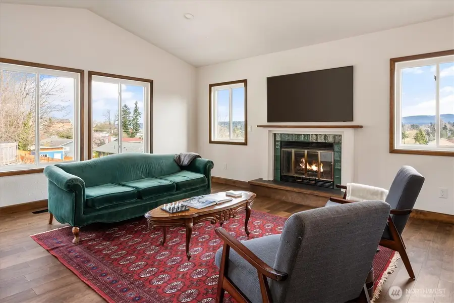 9642 Beacon Avenue S, Seattle, WA 98118 - #3