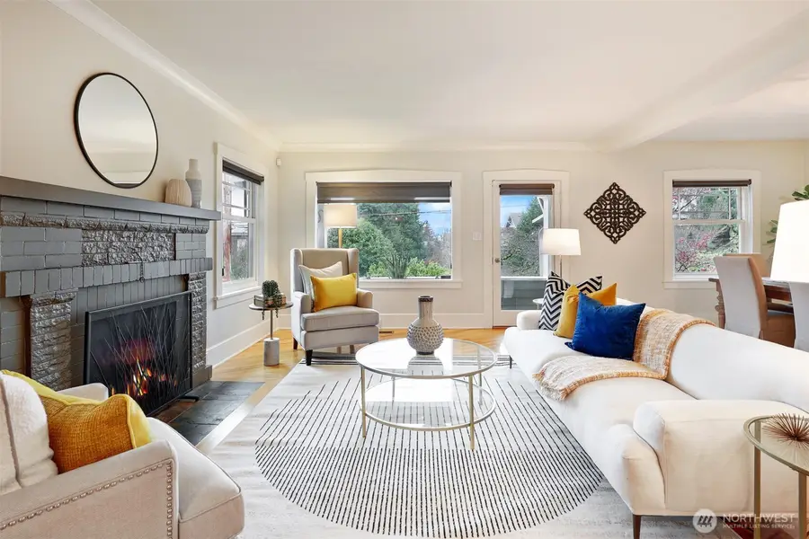 1910 N 38th Street, Seattle, WA 98103 - #2