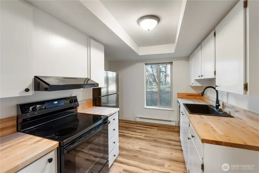 8501 Zircon Drive Sw #D56, Lakewood, WA 98498 - #3