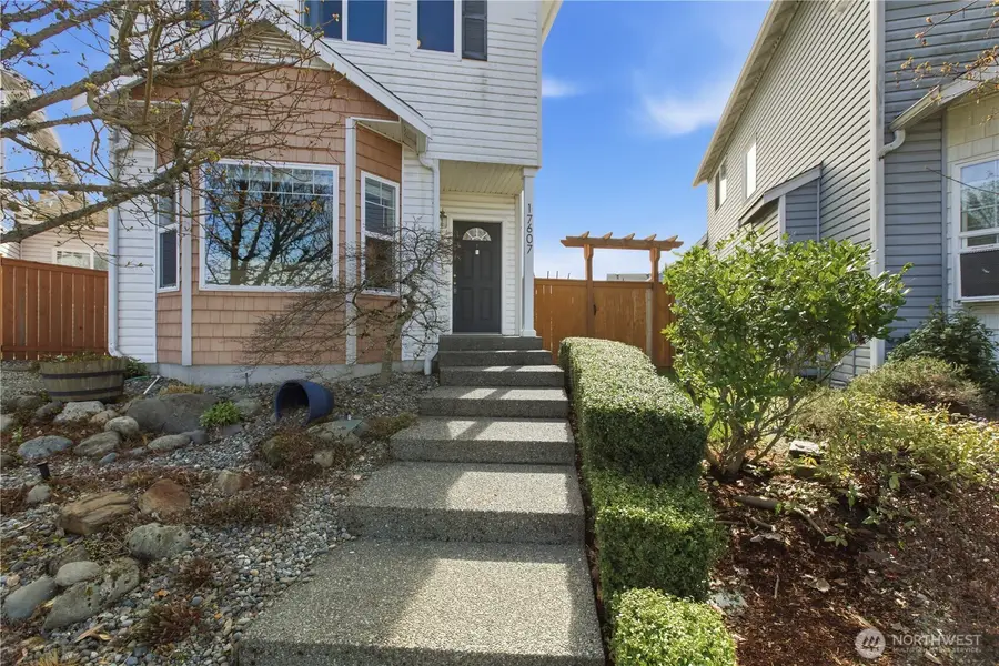 17607 111th Street Ct E, Bonney Lake, WA 98391 - #3