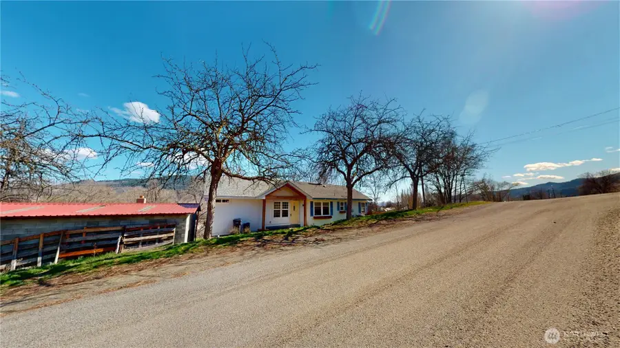 1803 Juniper, Oroville, WA 98844 - #3