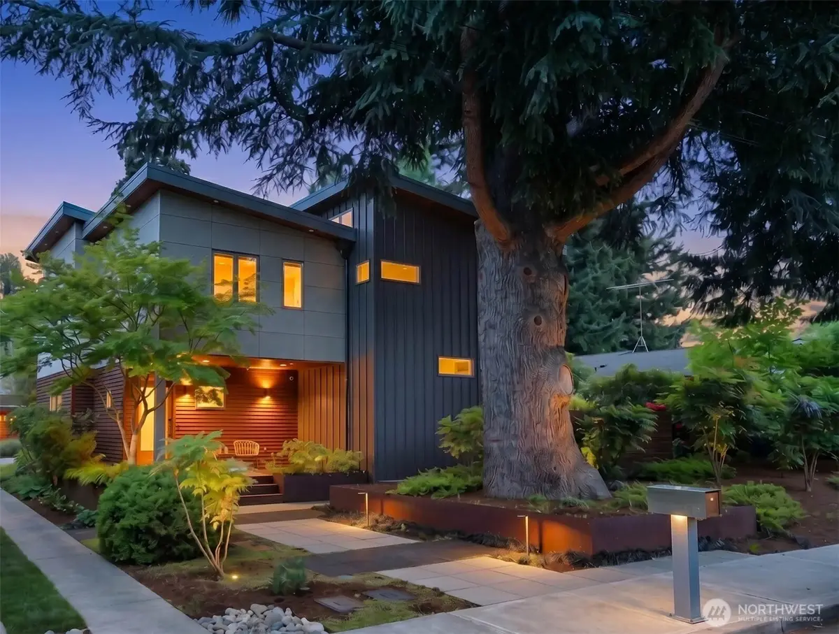 1102 5th Street, Kirkland, WA 98033 - #1