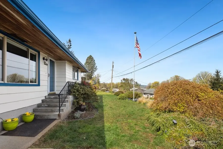 226 Bridge Way, Everett, WA 98201 - #3