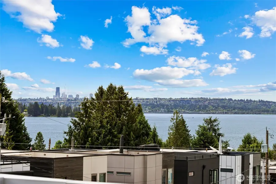 6304 Lakeview Drive, Kirkland, WA 98033 - #3