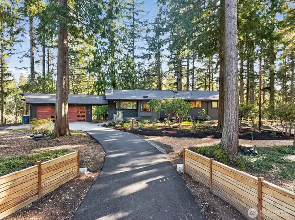 22016 Vine Road, Brier, WA 98036