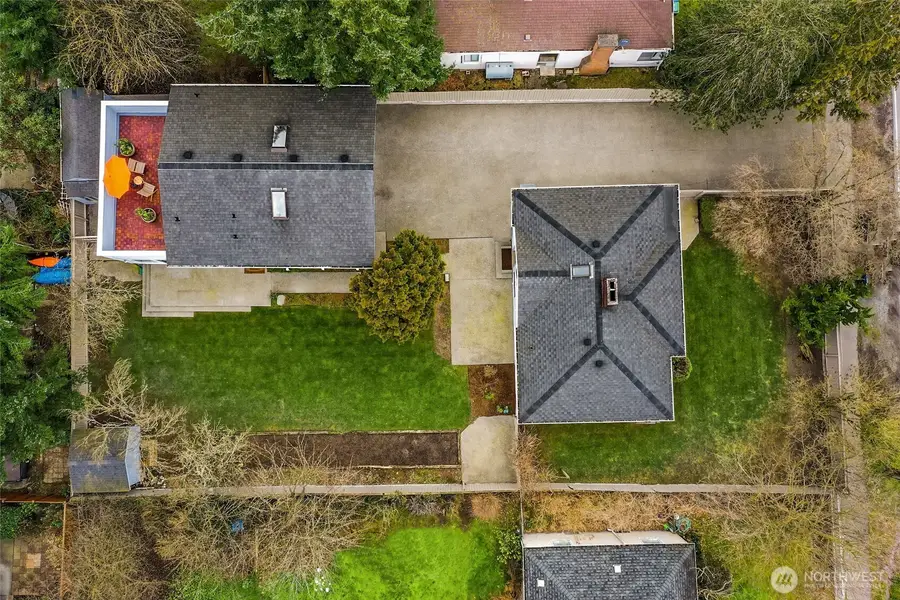 10131 3rd Avenue Nw, Seattle, WA 98177 - #3