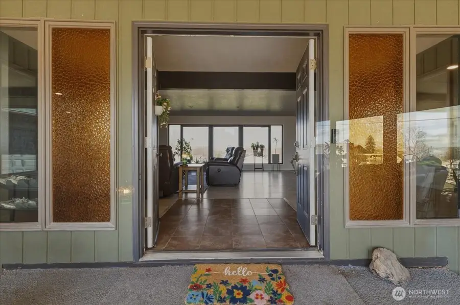 313 SE Trinity Avenue, Wilbur, WA 99185 - #2