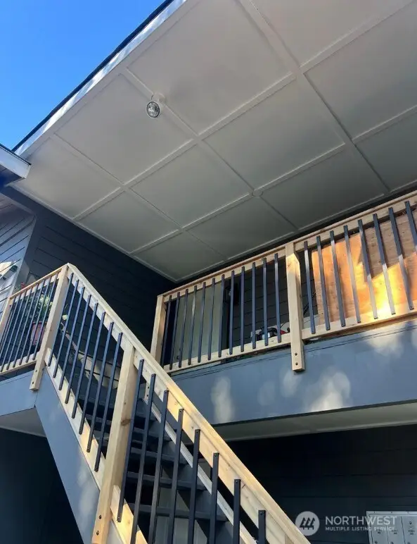 10443 17 Avenue Sw, Seattle, WA 98146 - #2