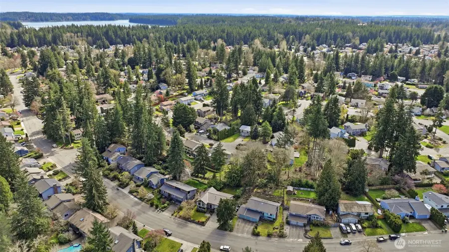 17621 157th Avenue Se, Renton, WA 98058 - #2