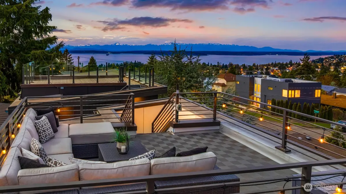 6710 36th Avenue Sw #B, Seattle, WA 98126 - #1