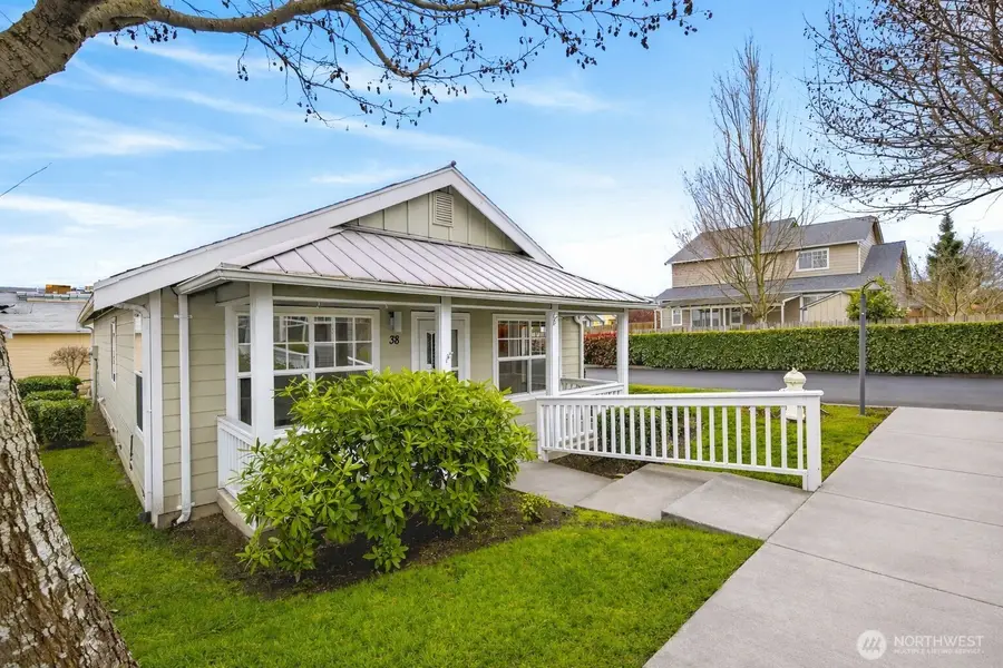 161 W Whidbey Avenue #38, Oak Harbor, WA 98277 - #2