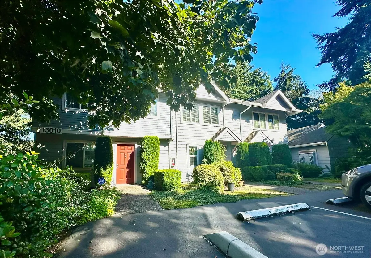 13010 102nd Lane Ne, Kirkland, WA 98034 - #1