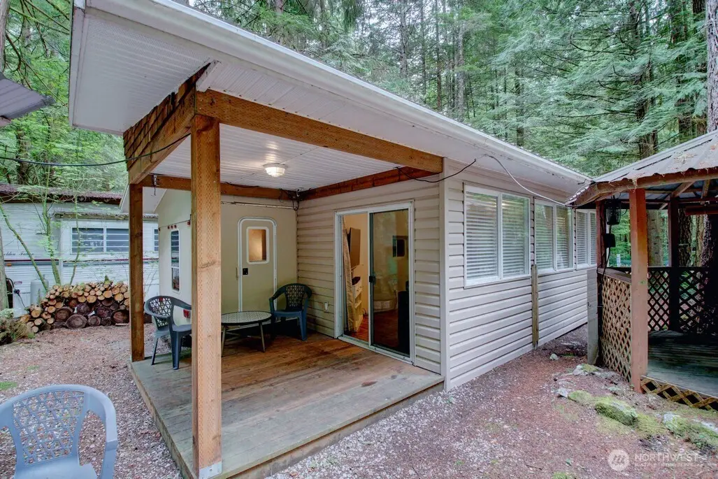 215 Big River Boulevard E, Deming, WA 98244 - #1