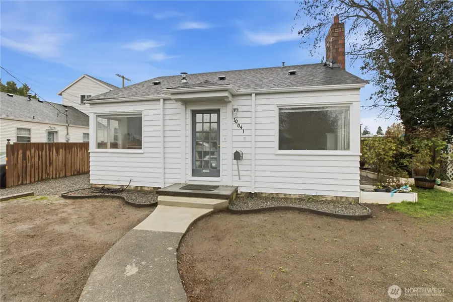 10041 15th Avenue Sw, Seattle, WA 98146 - #2