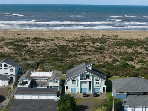 1029 S Sand Dune Avenue Sw, Ocean Shores, WA 98569