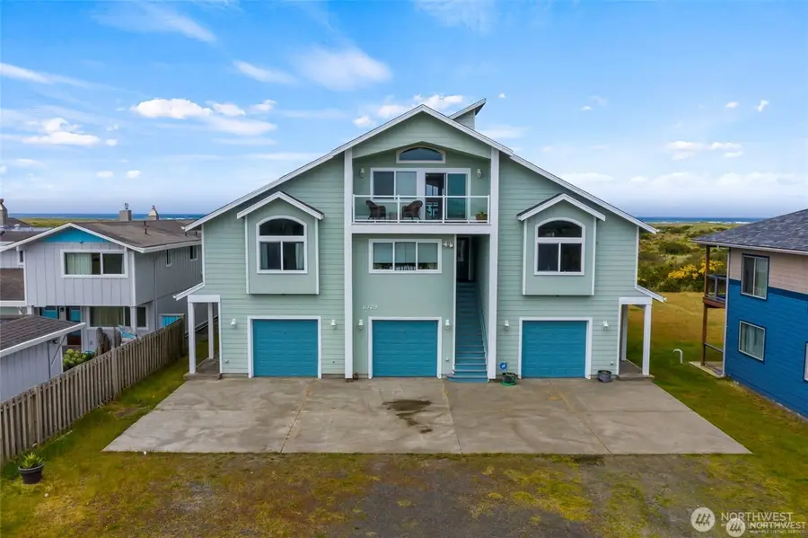1029 S Sand Dune Avenue Sw, Ocean Shores, WA 98569 - #2
