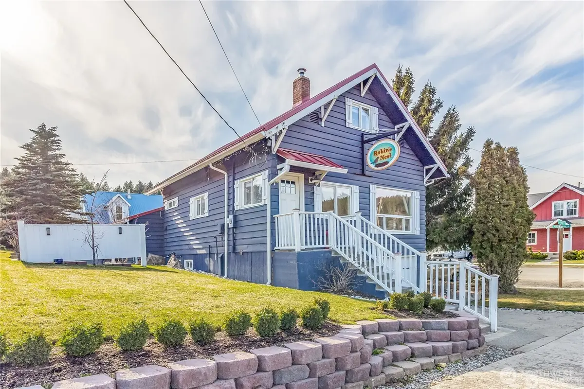 300 S 1st, Roslyn, WA 98941 - #1