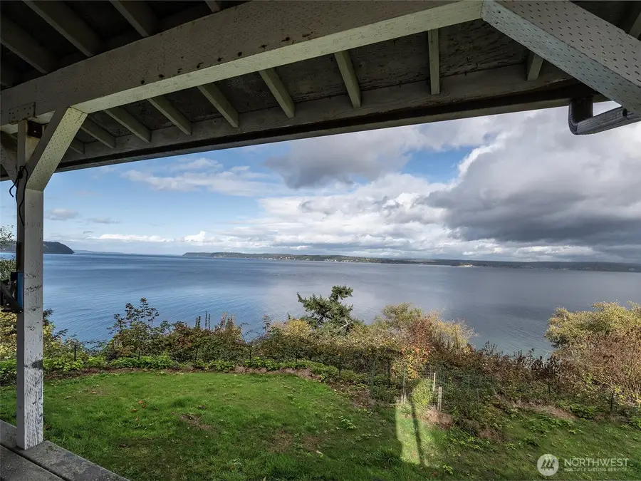 26 E Port Garden Dr, Everett, WA 98206 - #2