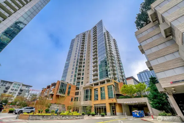 10650 NE 9th Place #GS526, Bellevue, WA 98004