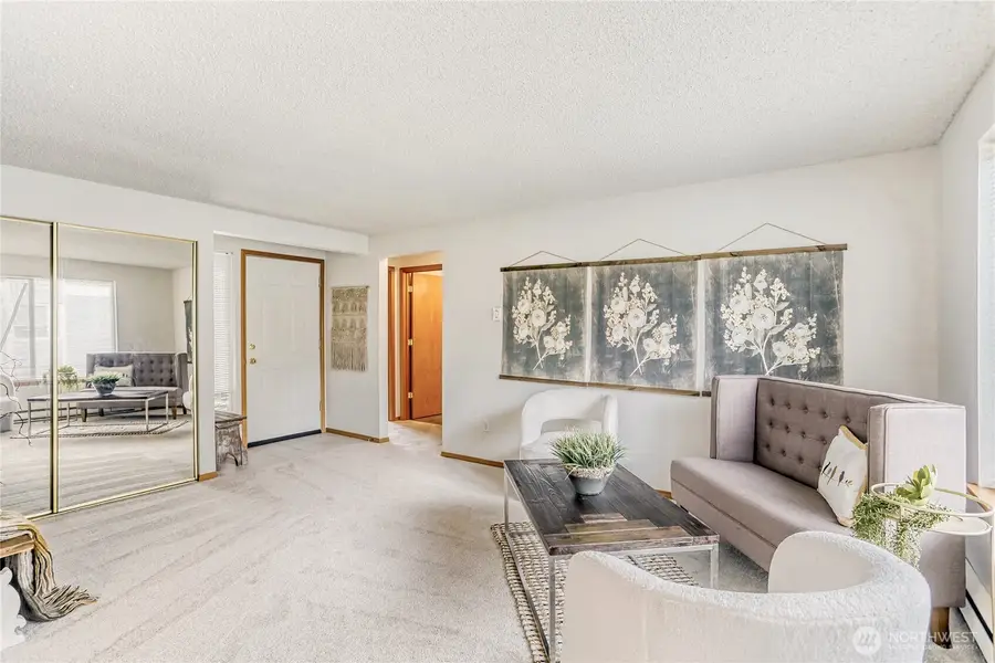 9115 1st Place Ne #2, Lake Stevens, WA 98258 - #3