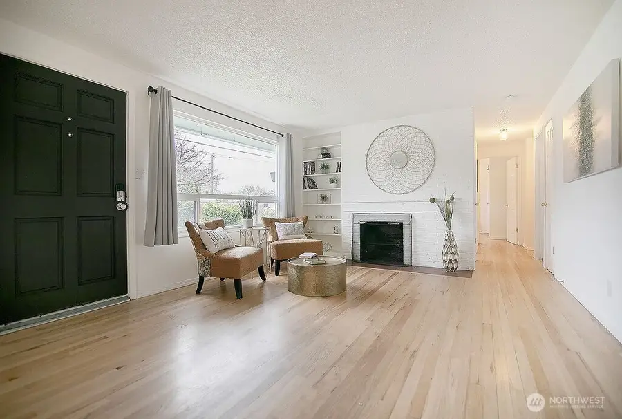 1925 28th, Longview, WA 98632 - #3