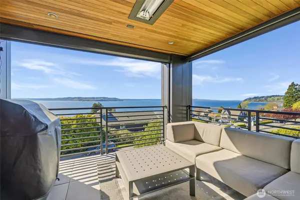 23840 7th Avenue S #A101, Des Moines, WA 98198