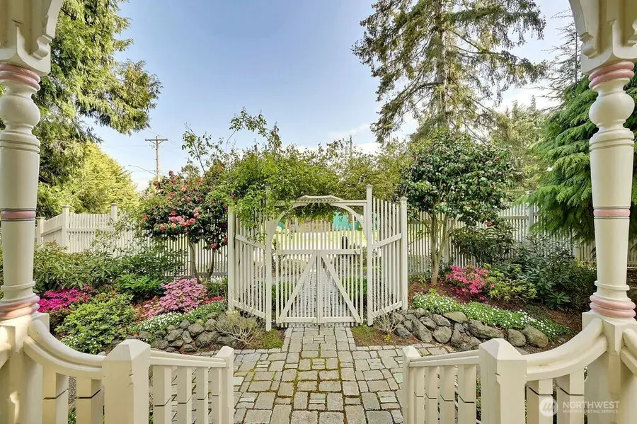 410 Lincoln Street, Port Townsend, WA 98368 - #2