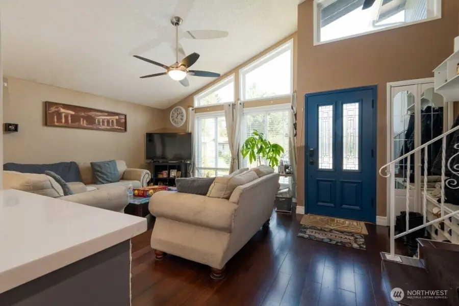 1427 33rd Avenue Ct Sw, Puyallup, WA 98373 - #3