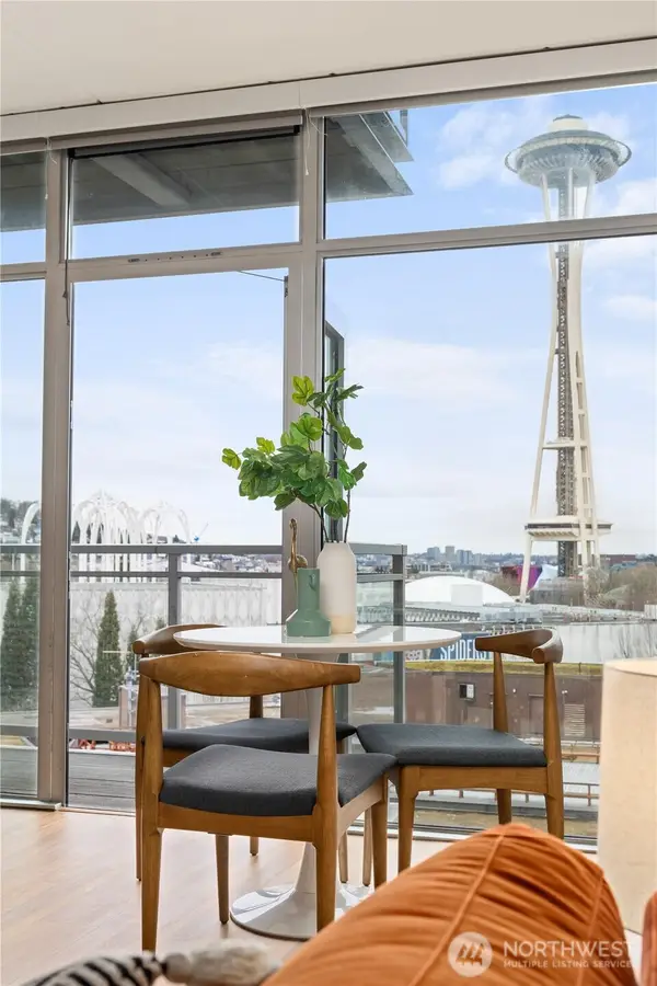 2911 2nd Avenue #1112, Seattle, WA 98121