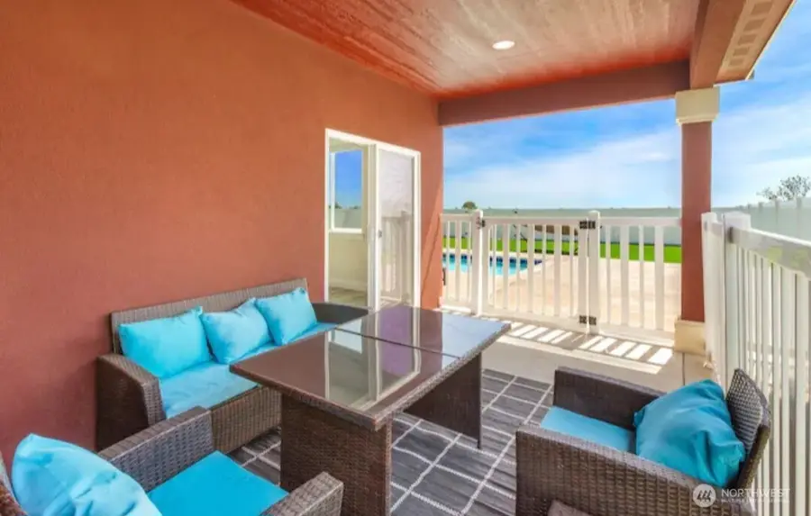 808 Q Street Sw, Quincy, WA 98848 - #3