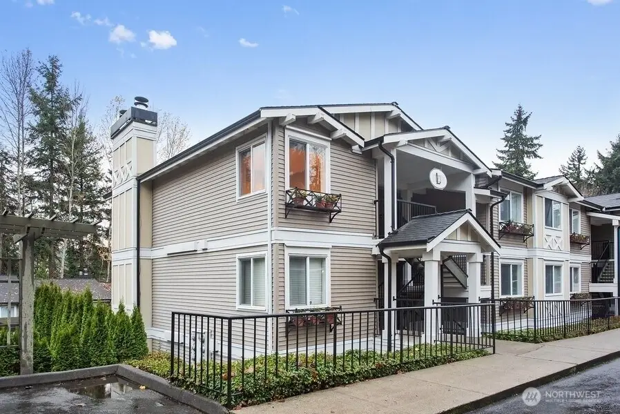 11215 NE 128th Street #L301, Kirkland, WA 98034 - #1