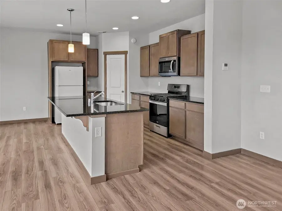 511 Debbie Drive, Sedro Woolley, WA 98284 - #2