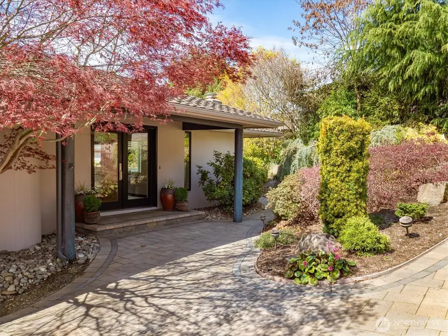 20409 25th Avenue Nw, Shoreline, WA 98177 - #2