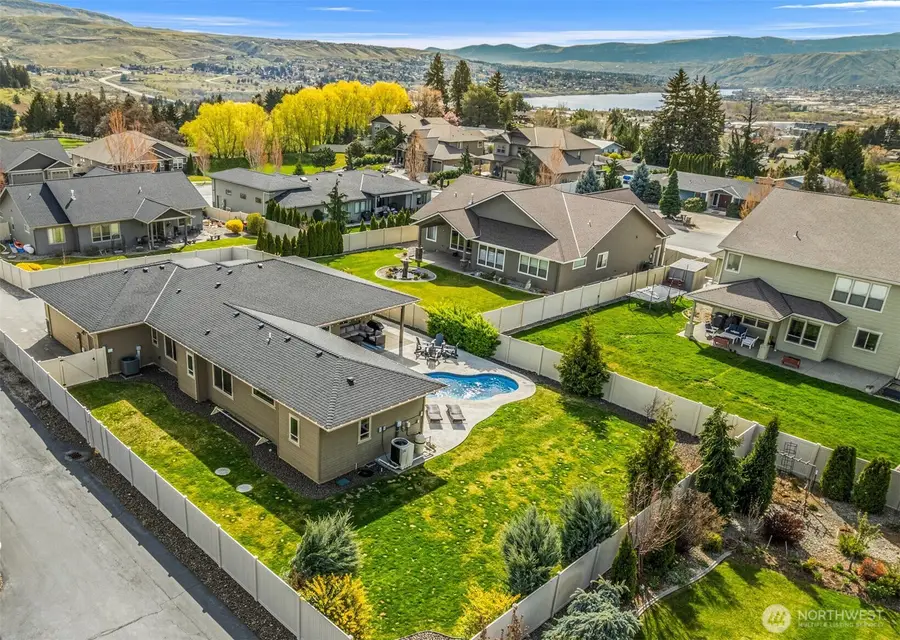 3512 Dianna Way, Wenatchee, WA 98801 - #2