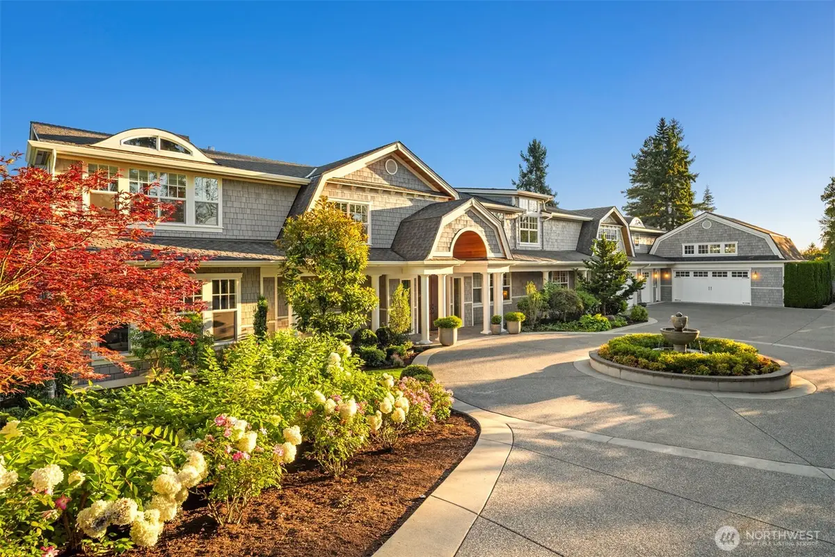 3183 95th Place Ne, Clyde Hill, WA 98004 - #1