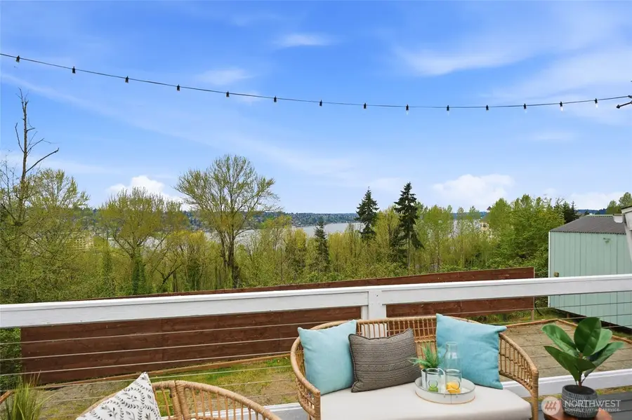 1425 Jones Avenue Ne, Renton, WA 98056 - #2