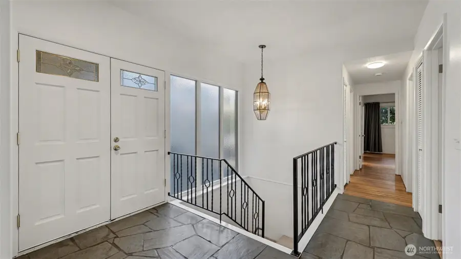 912 168th Place Ne, Bellevue, WA 98008 - #3