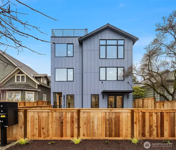 2340 N 64th Street #A, Seattle, WA 98103
