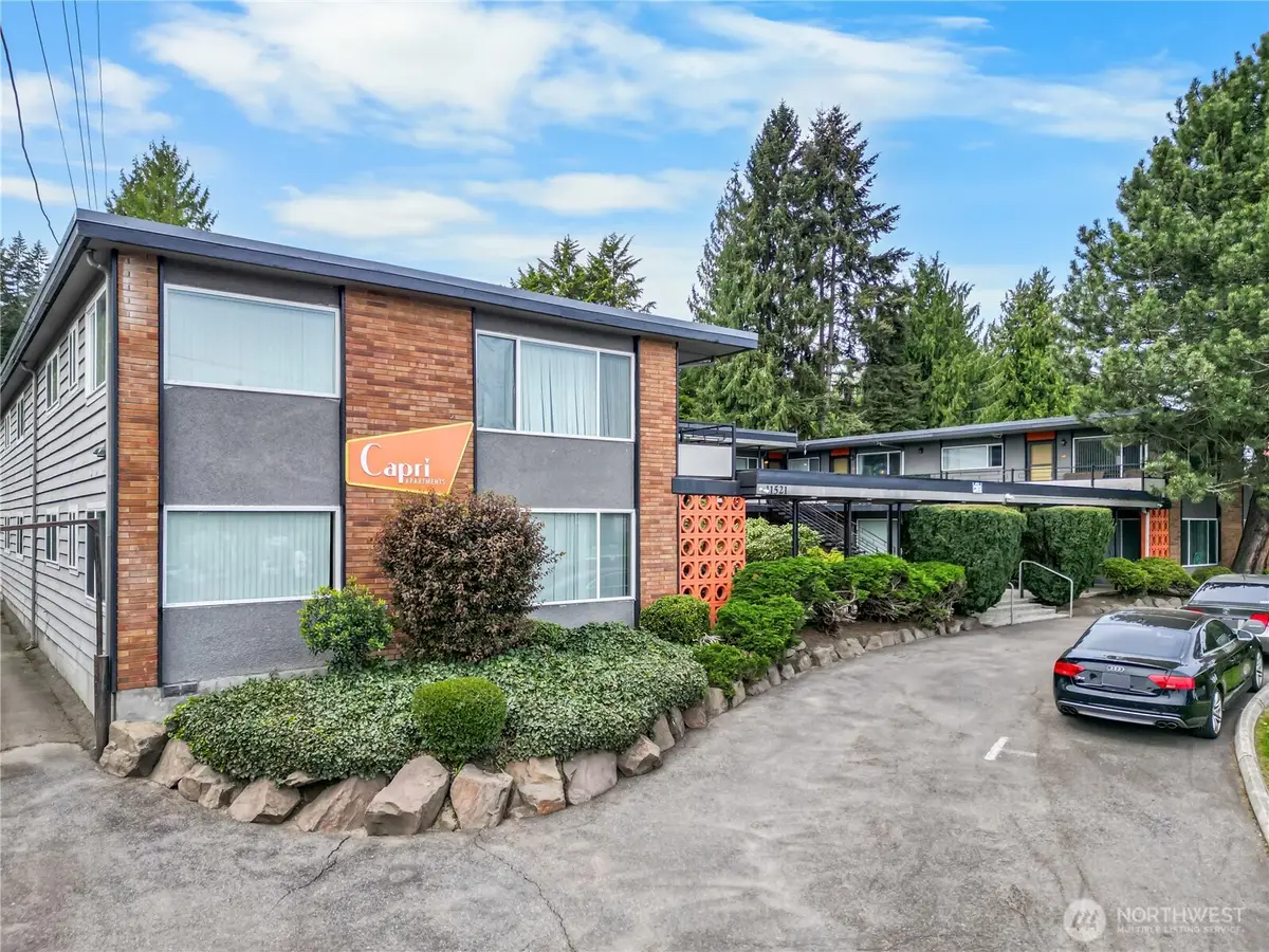 11521 26th Avenue Ne, Seattle, WA 98125 - #1