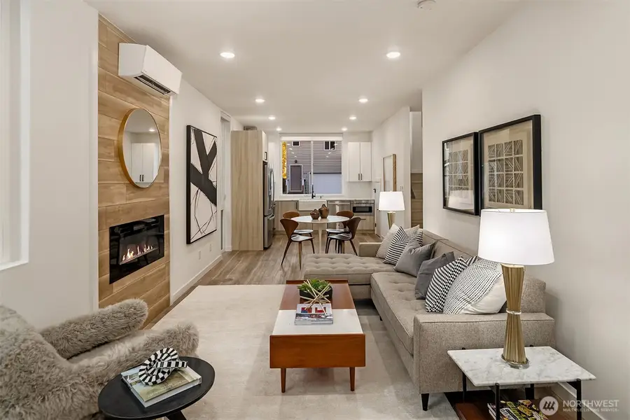 3406 34th Avenue W, Seattle, WA 98199 - #2